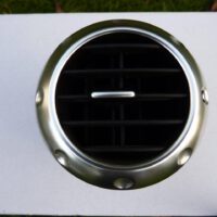Luchtrooster Audi TT regelbaar zwart met aluminium