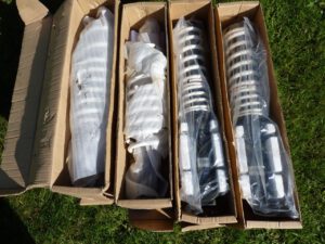 Schokdemper + veren (verstelbaar verlagingsset) NJT Extreme Sport Suspension - Afbeelding 4