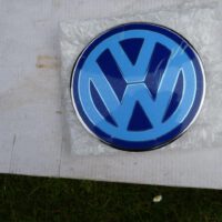 Embleem motorkap blauw/wit (nieuw)